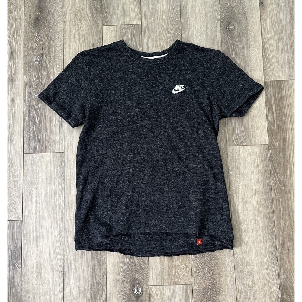 Nike Sportswear Essential T-Shirt Women's Sz Medium Heather Gray Logo Casual Tee
